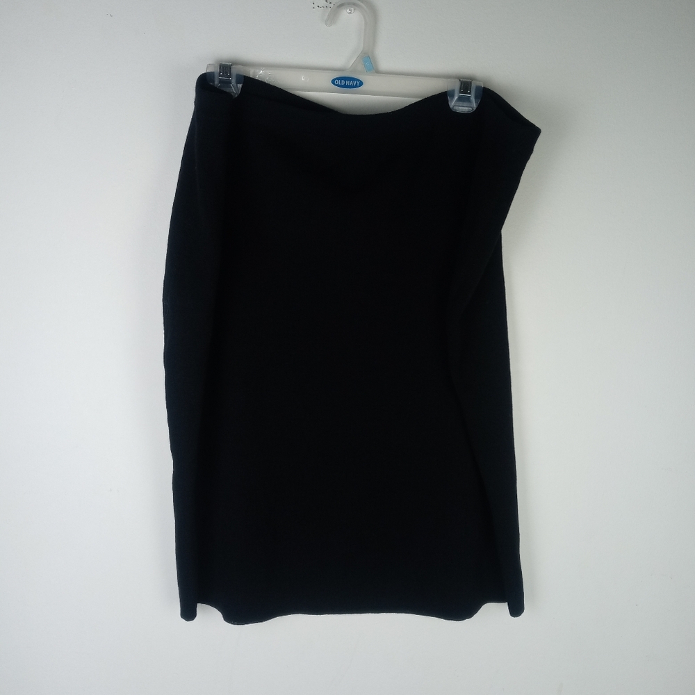 Classic Black Pencil Skirt